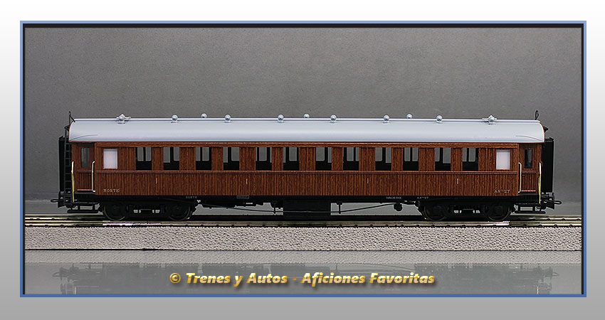 Coche pasajeros madera Largo Recorrido AAfhv-27 - Norte